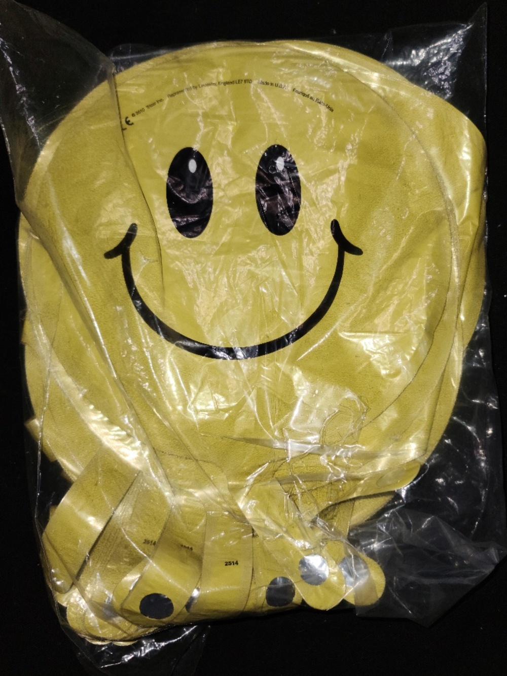 Comes with 100 Classic Smiley Face 17" Round Foil Balloons New!!!